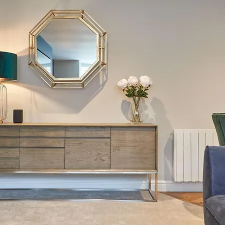 Host & - Harperbythesea Apartment Whitby